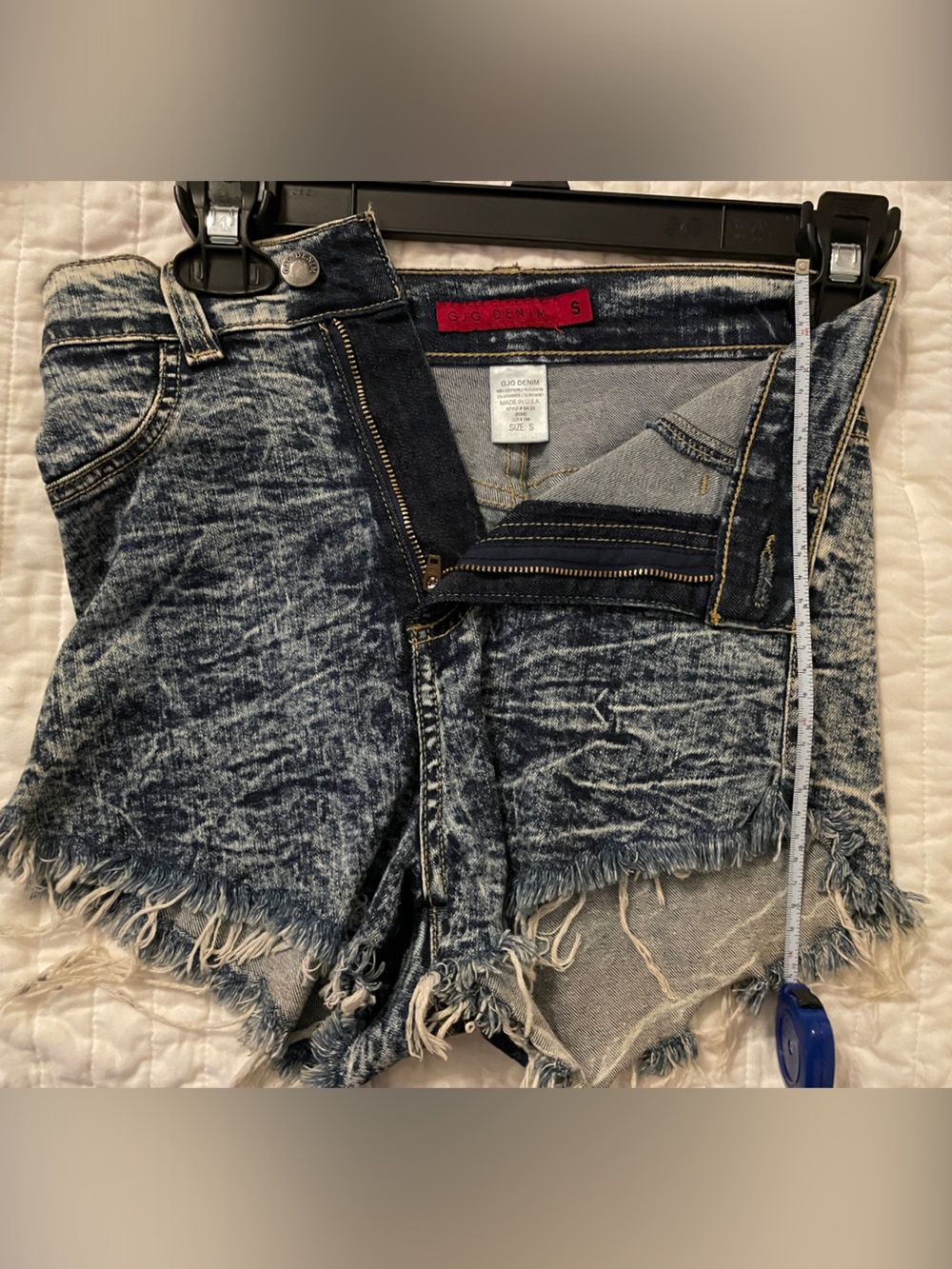 Vintage-Inspired Acid Wash High-Rise Jean Shorts - Blue - (Brand: Old Navy)